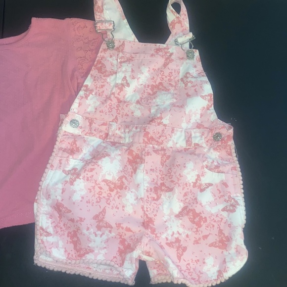 Shorts Overalls and Shirt - Picture 2 of 4